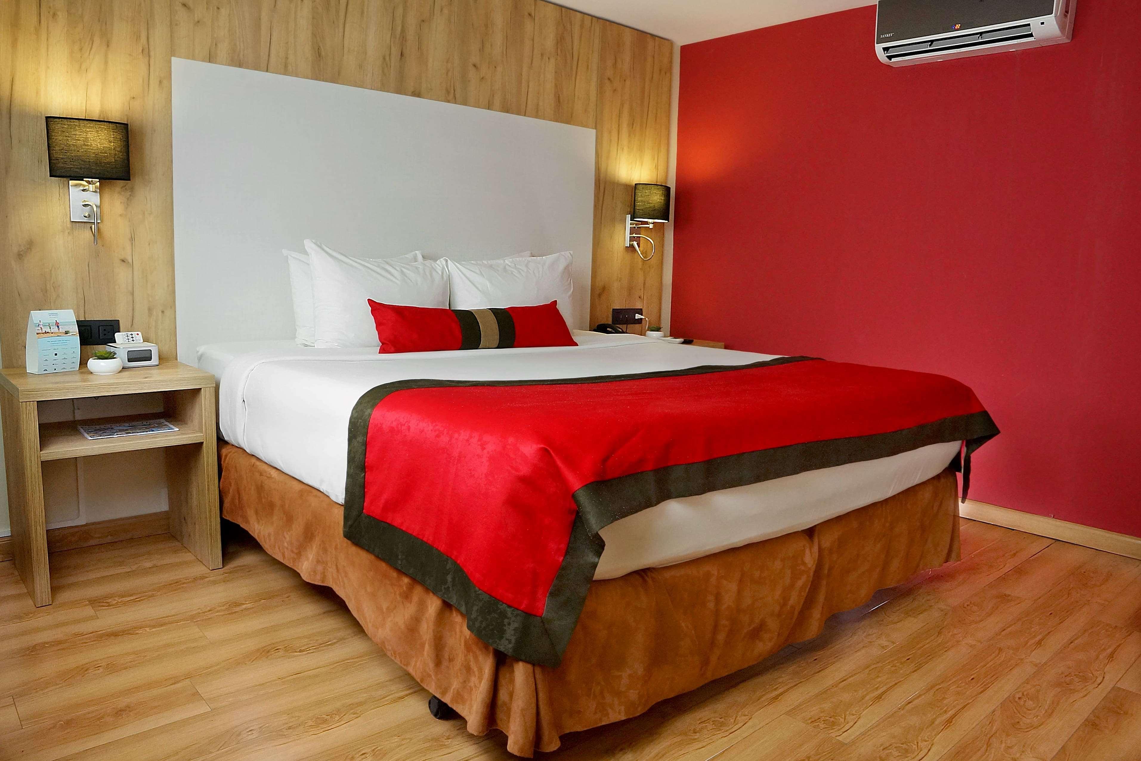 Ramada By Wyndham Panama Via Argentina Hotel Buitenkant foto