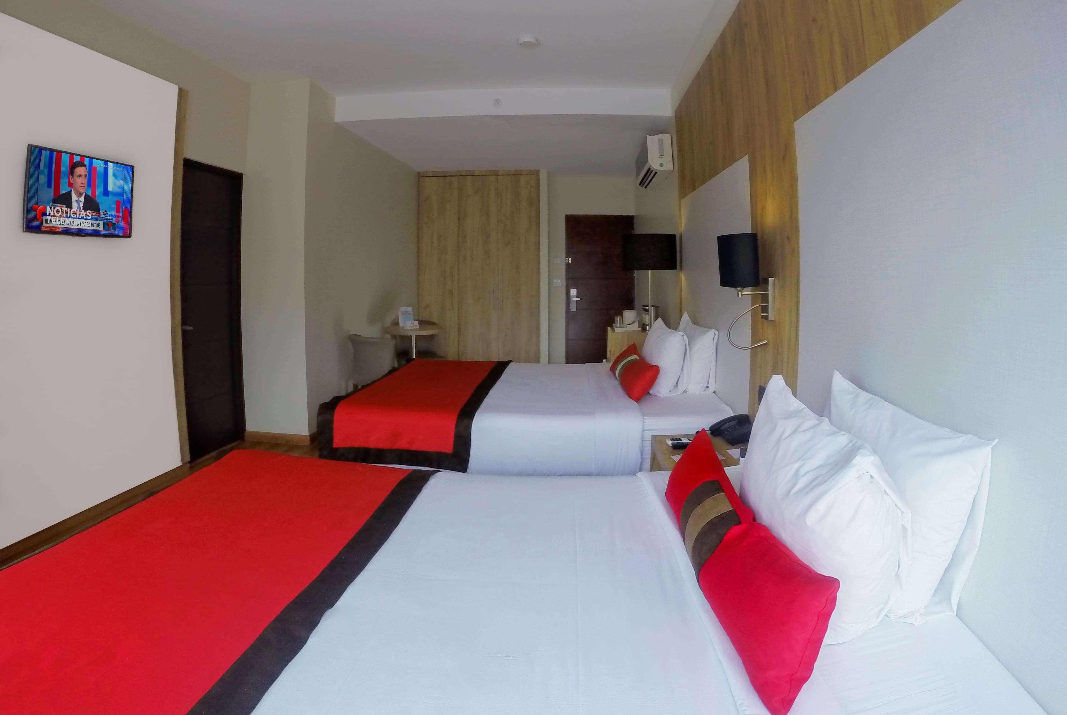 Ramada By Wyndham Panama Via Argentina Hotel Buitenkant foto