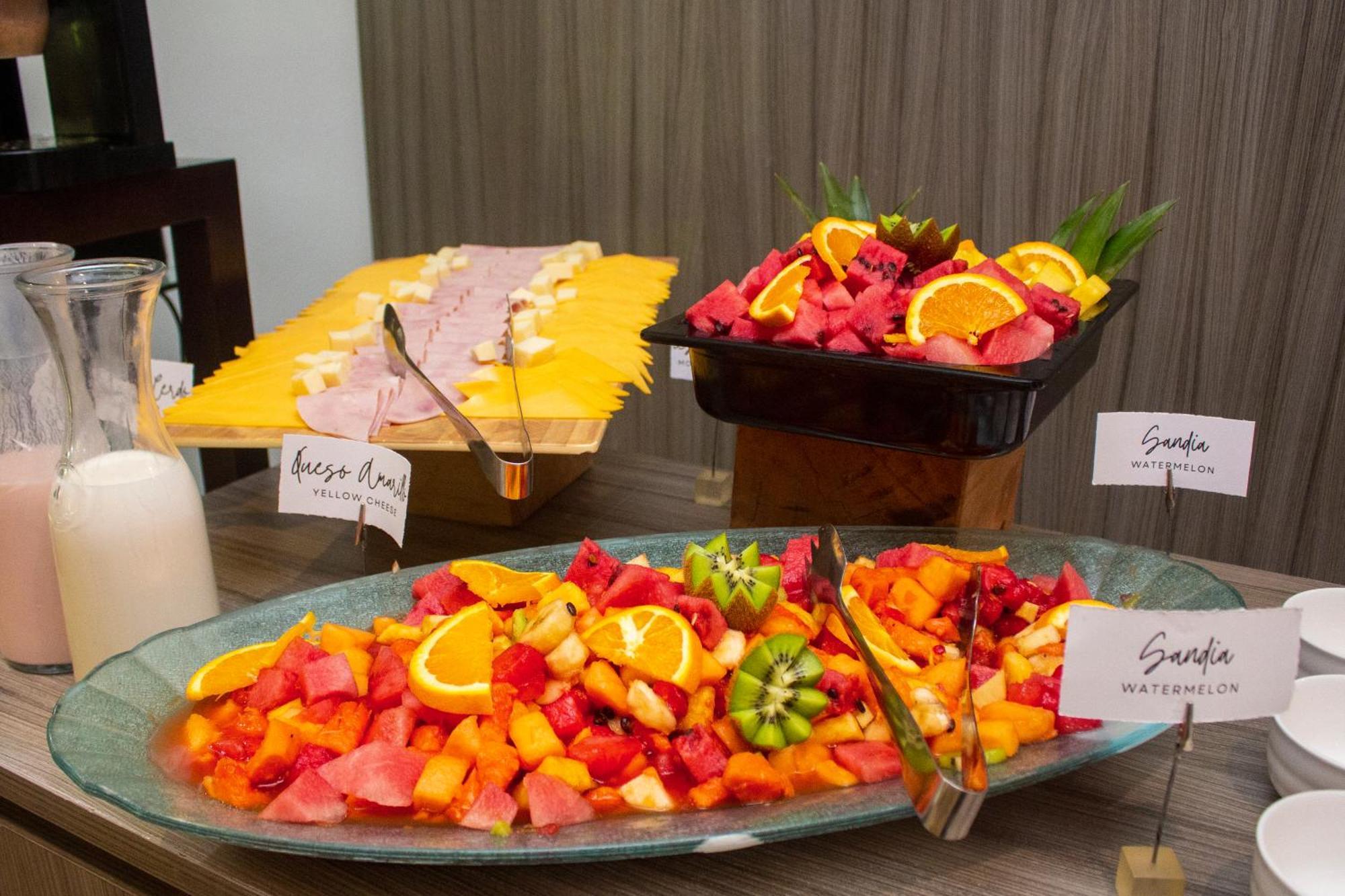 Ramada By Wyndham Panama Via Argentina Hotel Buitenkant foto