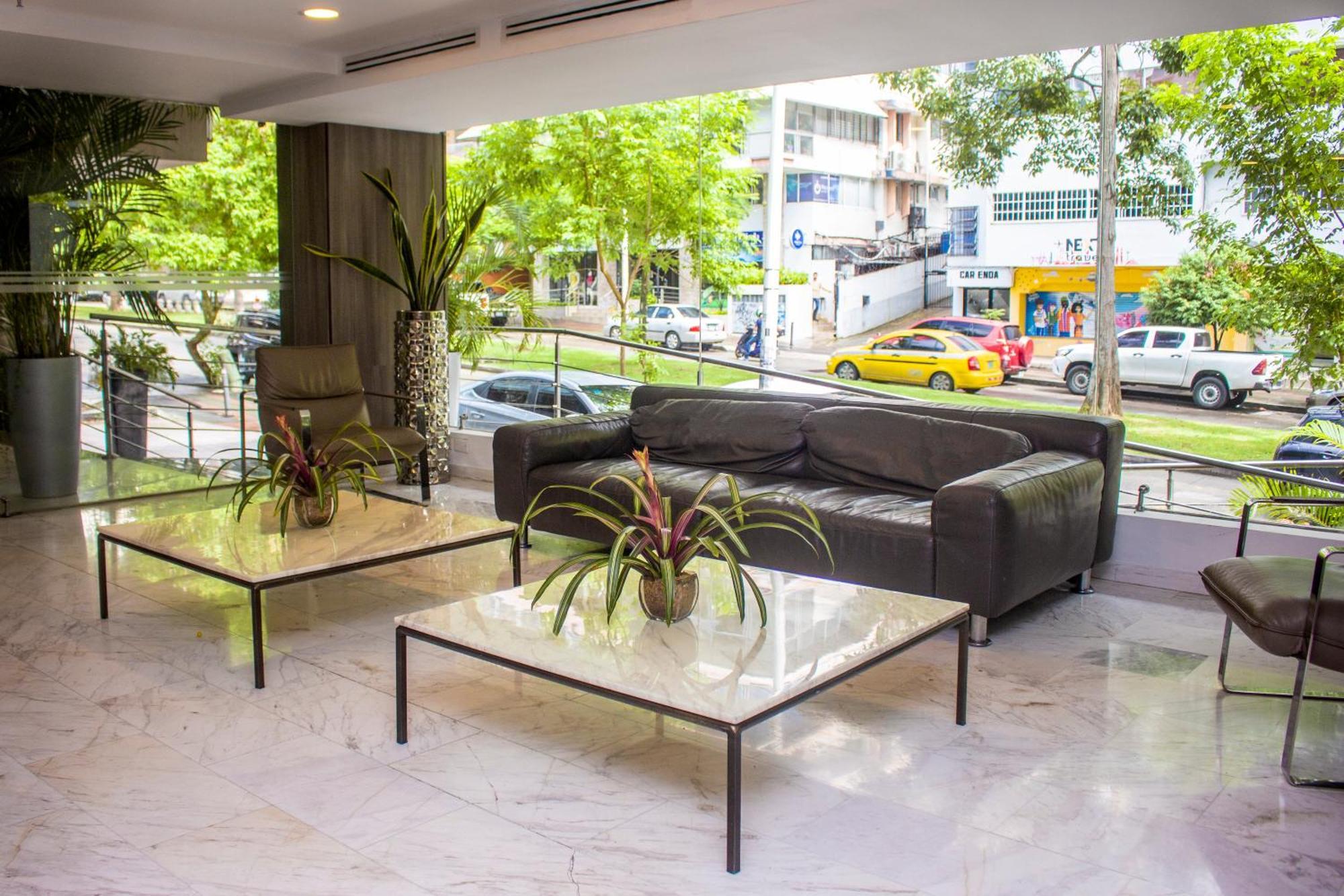 Ramada By Wyndham Panama Via Argentina Hotel Buitenkant foto